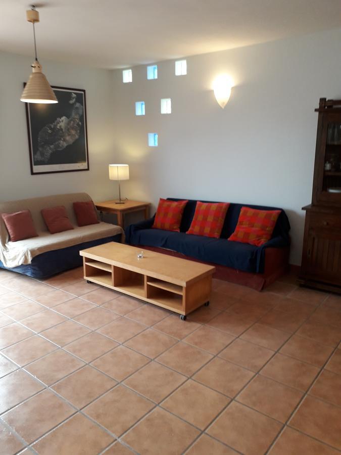 Blue Beach Famara Exterior photo